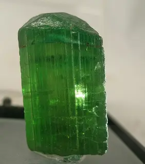 Dravite-118599.jpg