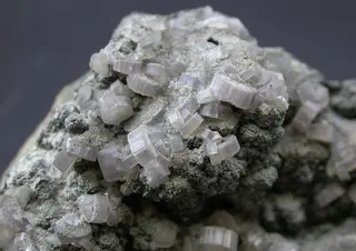 Apatite-257657.jpg