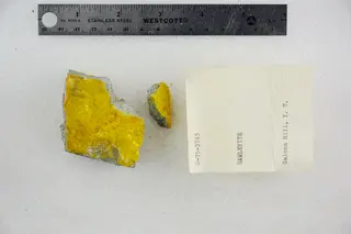Hawleyite (48522611512).jpg