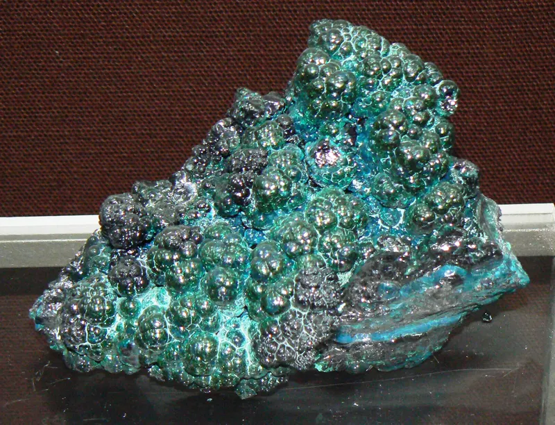 Earth-and-Man--Heterogenite.jpg