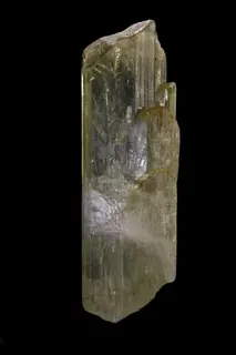 Hiddenite.jpg
