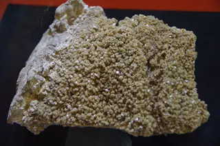 Sample of Hokutolite in National Taiwan Museum.JPG