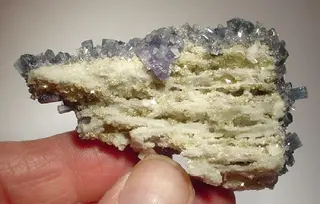 Apatite-(CaF)-Feldspar-Group-Hydroxylherderite-264133.jpg
