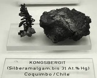 Kongsbergit - Coquimbo, Chile.jpg