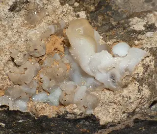 Cristobalite-434892.jpg