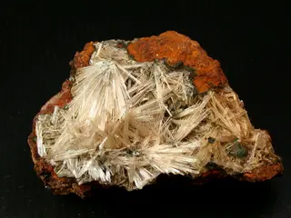 Scholzite,Cryptomelane-566656.jpg