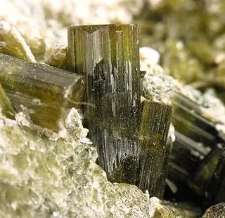 Vesuvianite-196065.jpg