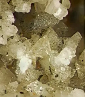 Daqingshanite-(Ce)-283082 (cropped).jpg