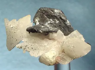 Djurleite-Calcite-208815.jpg