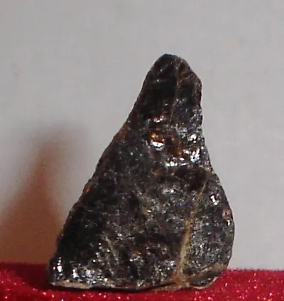 Allanite-(Nd)-Allanite-(Ce)-477758.jpg