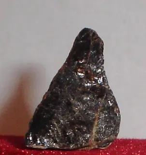 Allanite-(Nd)-Allanite-(Ce)-477758.jpg
