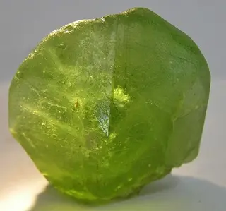 Forsterite-186590.jpg