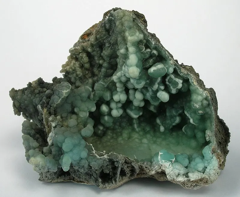 Doyleite-Gibbsite-fiu01a.jpg