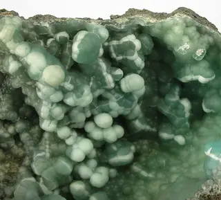 Doyleite-Gibbsite-fiu01c.jpg