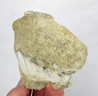 Eastonite, Tremolite-612246.jpg