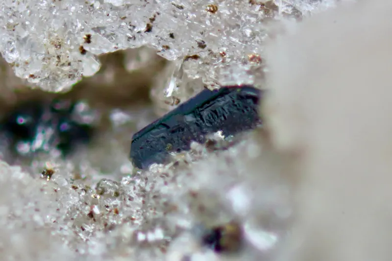Ekebergite Dellen 0,2mm.jpg