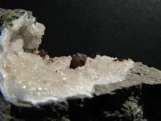 Epistilbite Osilo Sassari.JPG