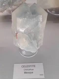 Celestine, Musee de Mineralogie, Paris, 2025, 3.jpg