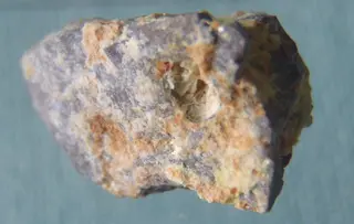 Eylettersite, Mundite, Threadgoldite.png