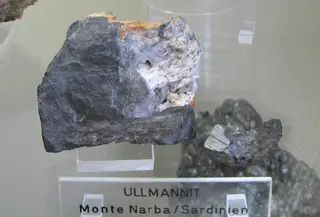 Ullmannit - Monte Narba, Sardinien.jpg