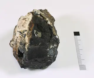Alluaudit Apatit 32429 1.jpg