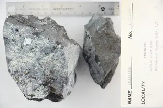Valleriite (48603365517).jpg