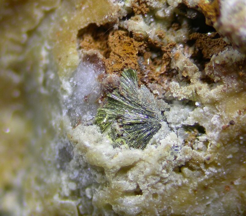 Ferrisurite