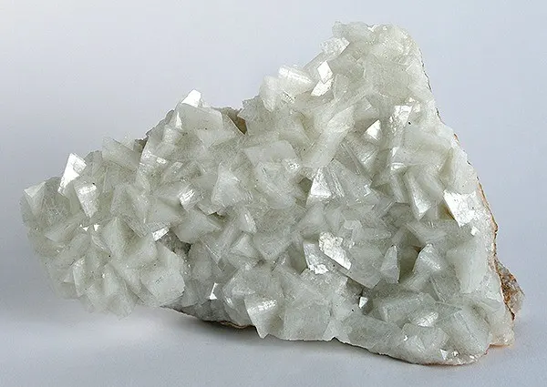 Calcite-Dolomite-155835.jpg