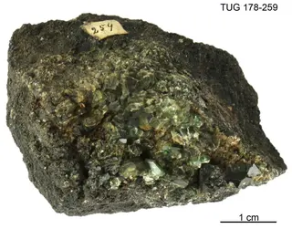 Ceylonite