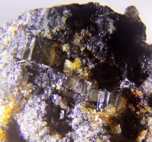 Ferroindialite