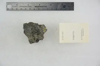 Fizelyite (47122267324).jpg