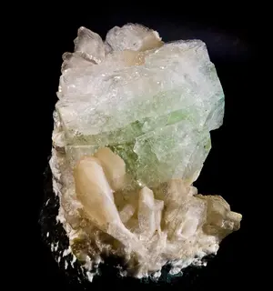 Apophyllitestilbite.jpg