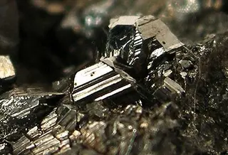 Freieslebenite-189268.jpg
